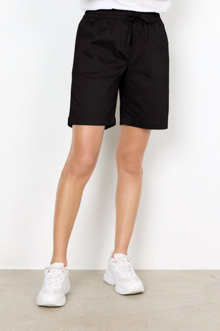 AKILA Shorts - Black