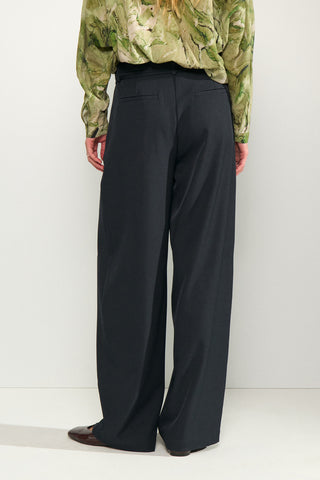 NUCARLIE WIDE Bukser - Salute