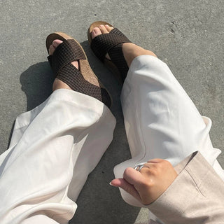 THE DANCE Sandal Dark Brown Suede